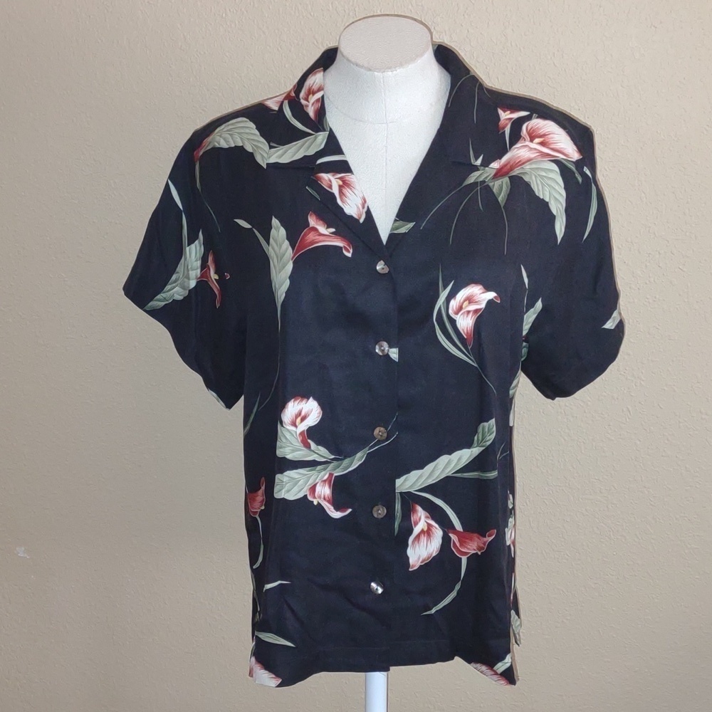 Tommy Bahama 100% Silk Short Sleeve Floral Button Up Blouse Size L